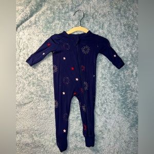 Limited Edition Kyte Baby Zippered Long Sleeve Footie in Fireworks